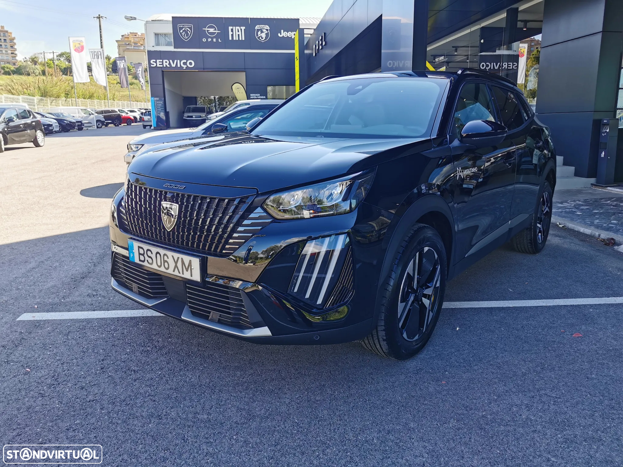 Peugeot 2008 1.2 PureTech Allure - 2