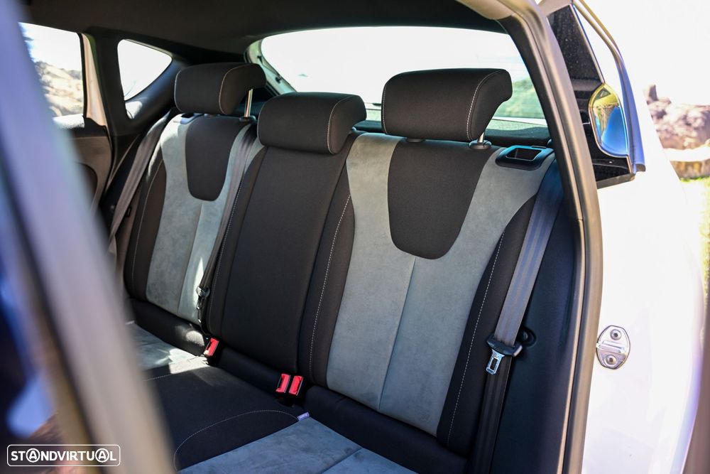 SEAT Leon 2.0 TSI Cupra R - 42