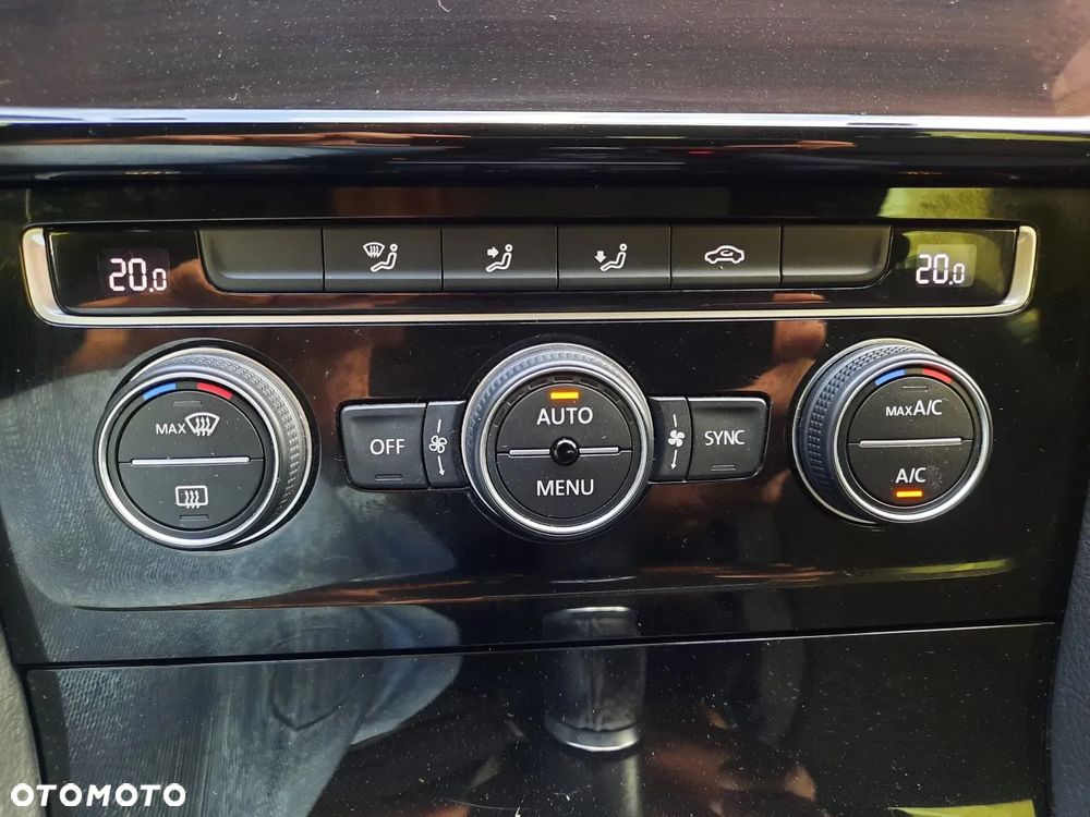 Volkswagen Golf 1.4 TSI Join - 37