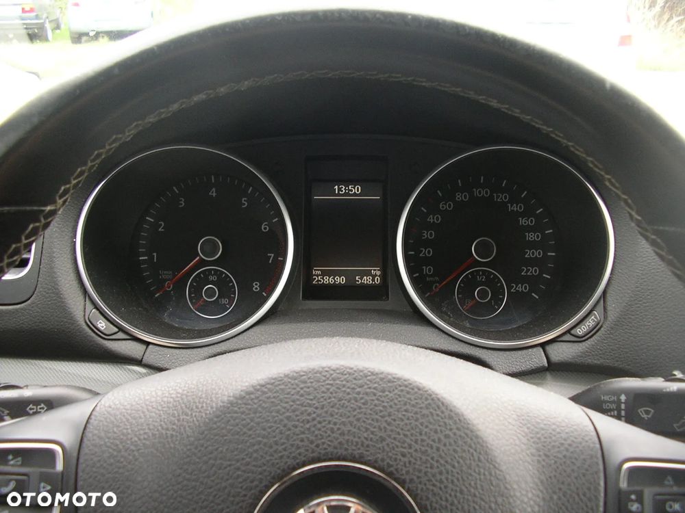 Volkswagen Golf VI 1.2 TSI BlueMot Comfortline - 3