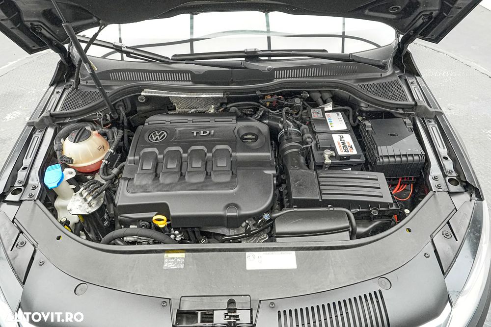 Volkswagen Passat CC - 26