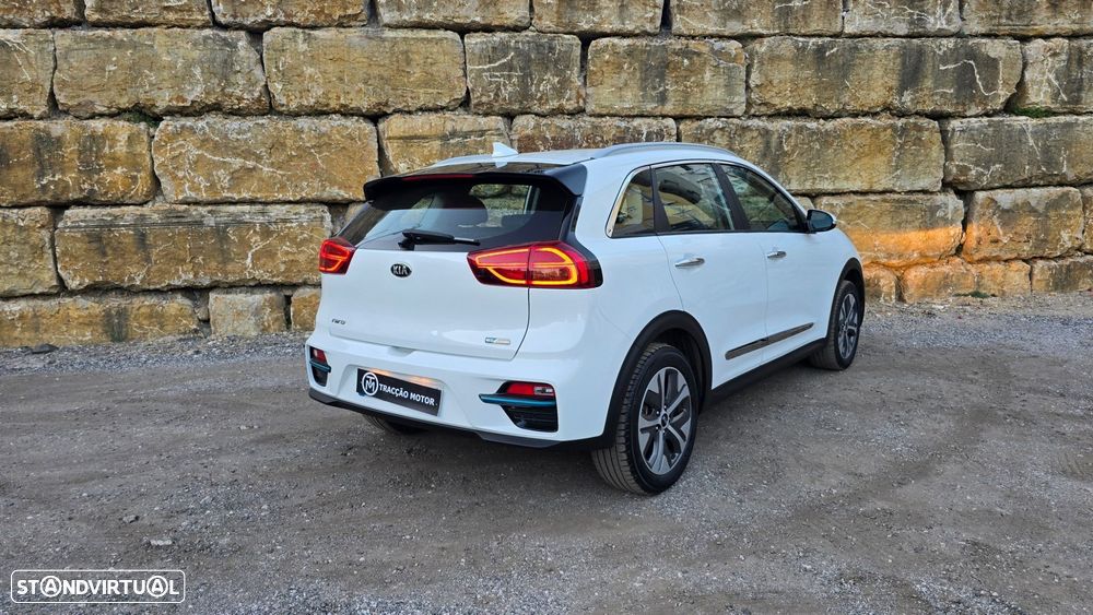 Kia e-Niro 64kWh — fotografia 2
