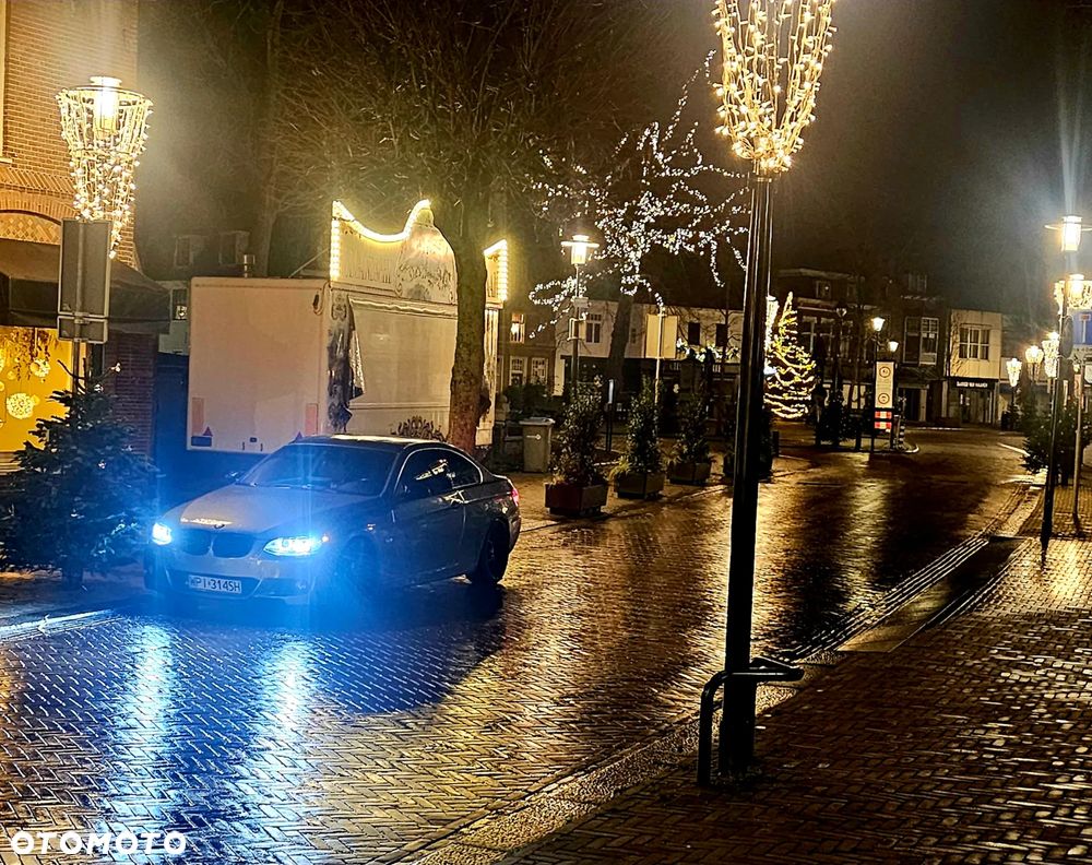 BMW Seria 3 335i - 2