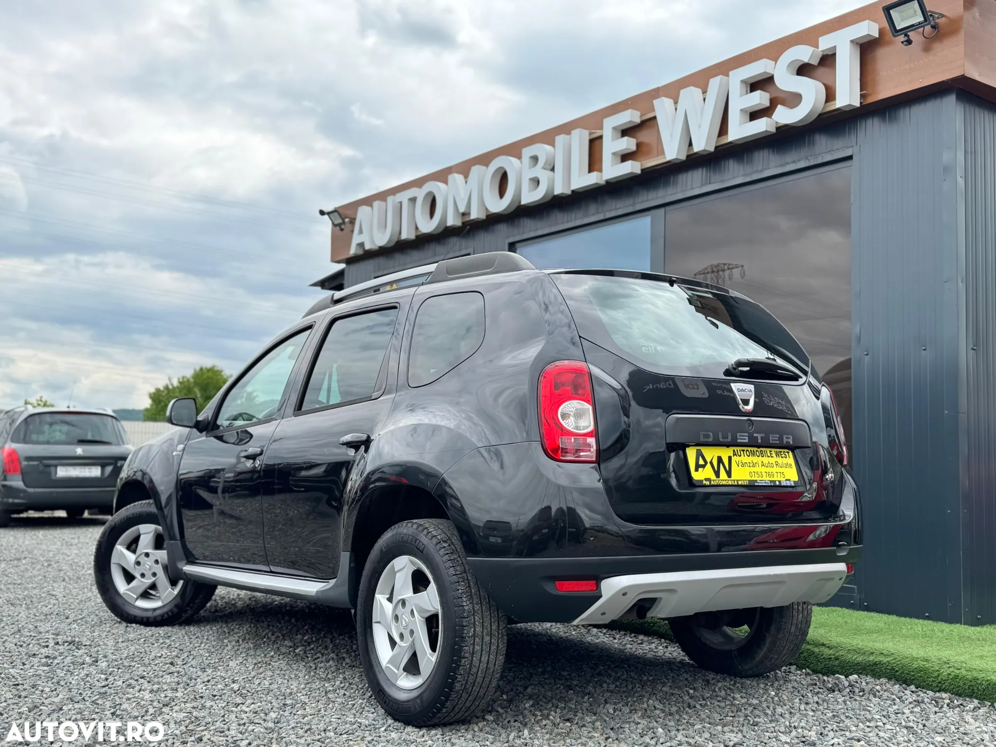 Dacia Duster 1.5 dCi 4x2 Prestige - 4