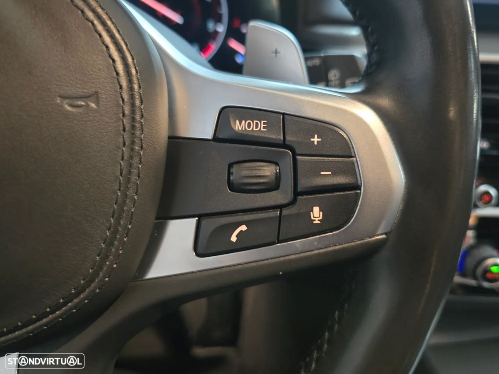 BMW 520 d Pack M Auto - 24