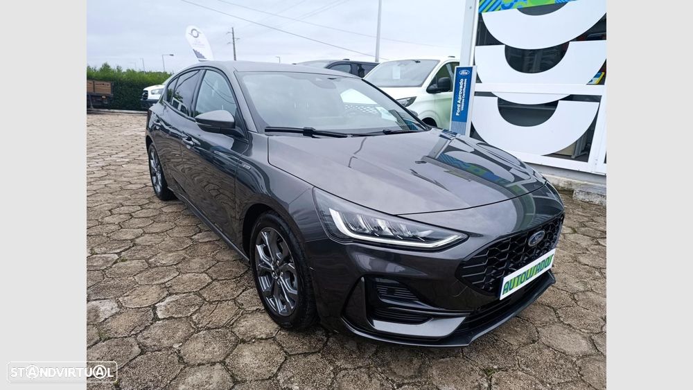 Ford Focus 1.0 EcoBoost MHEV ST-Line - 3