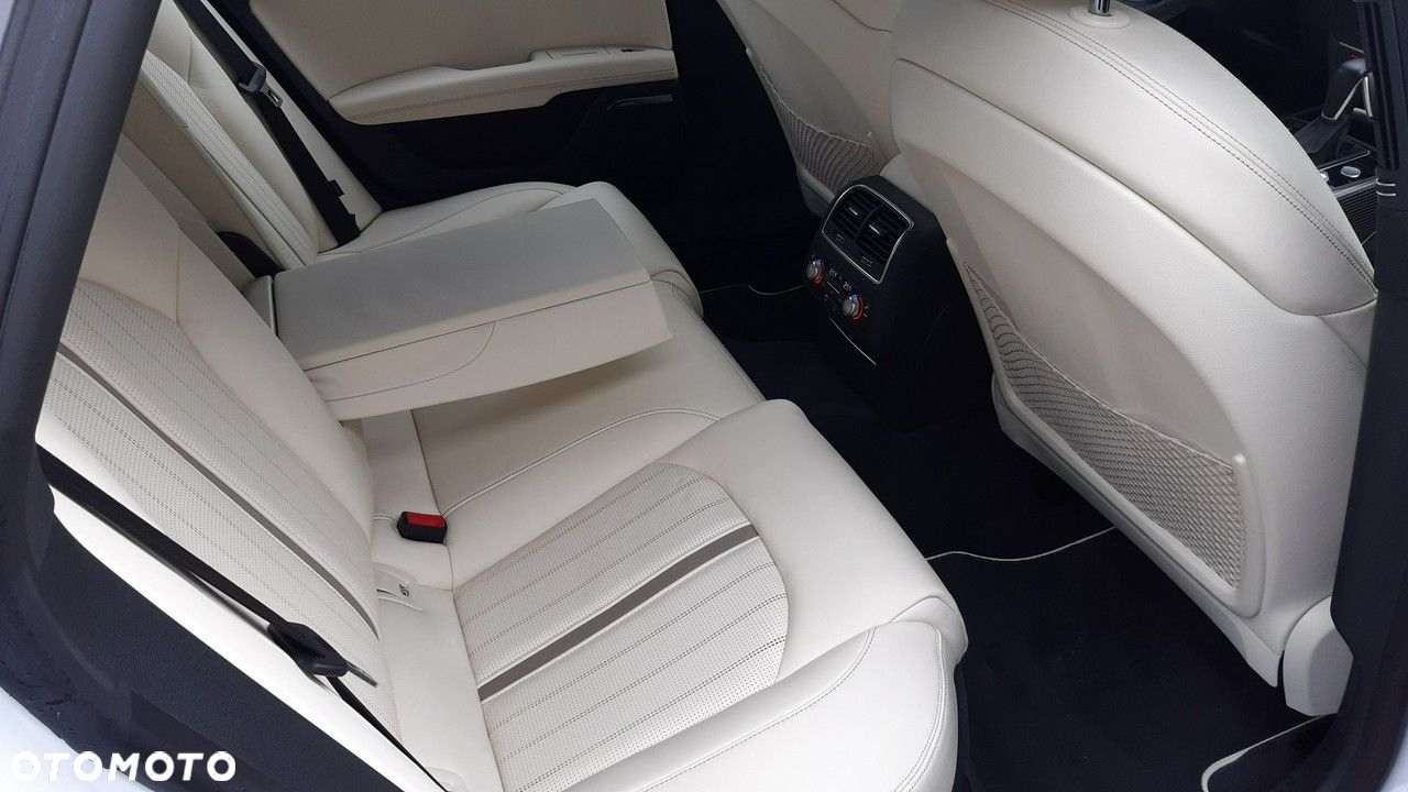 Audi A7 Sportback - 16