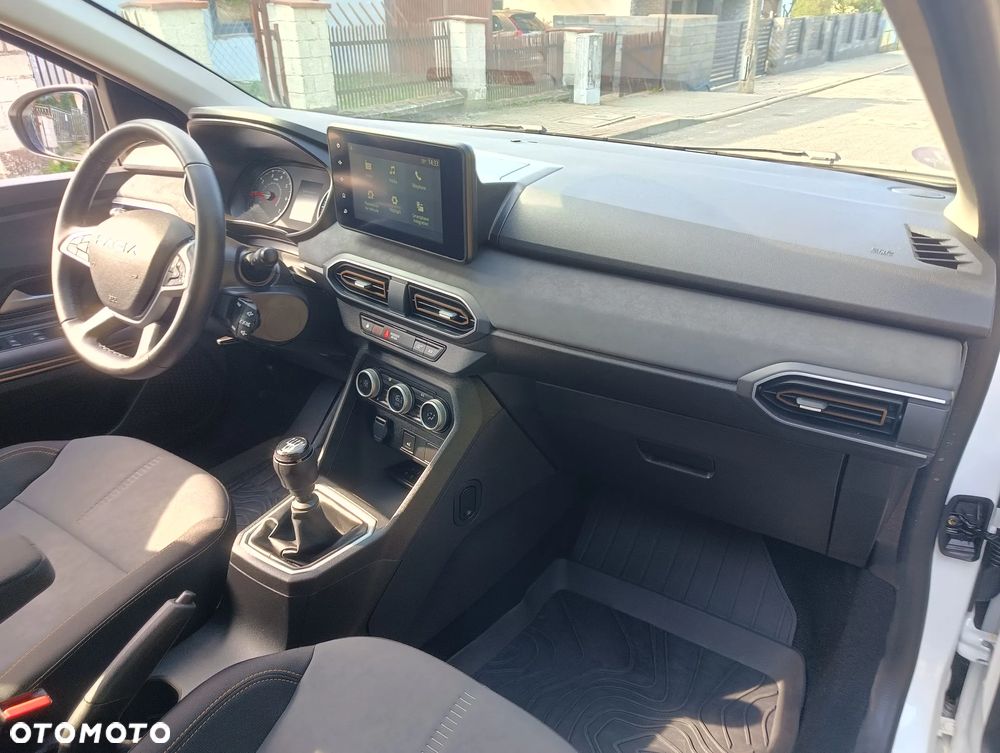 Dacia Sandero Stepway 1.0 TCe Laureate S&S - 32