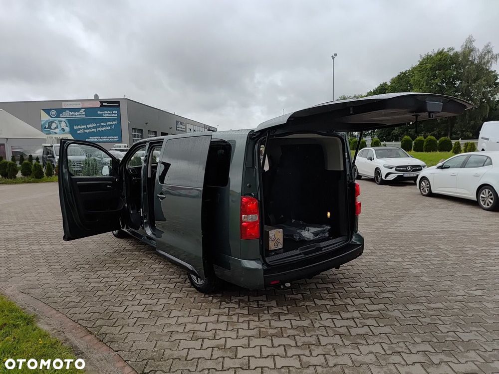 Opel Zafira 2.2 Diesel XL Business VIP - 15