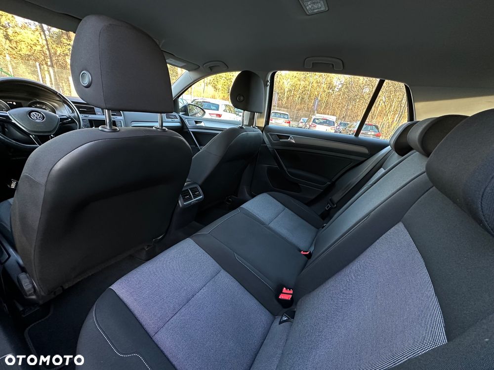 Volkswagen Golf 1.6 TDI BlueMot Trendline - 26