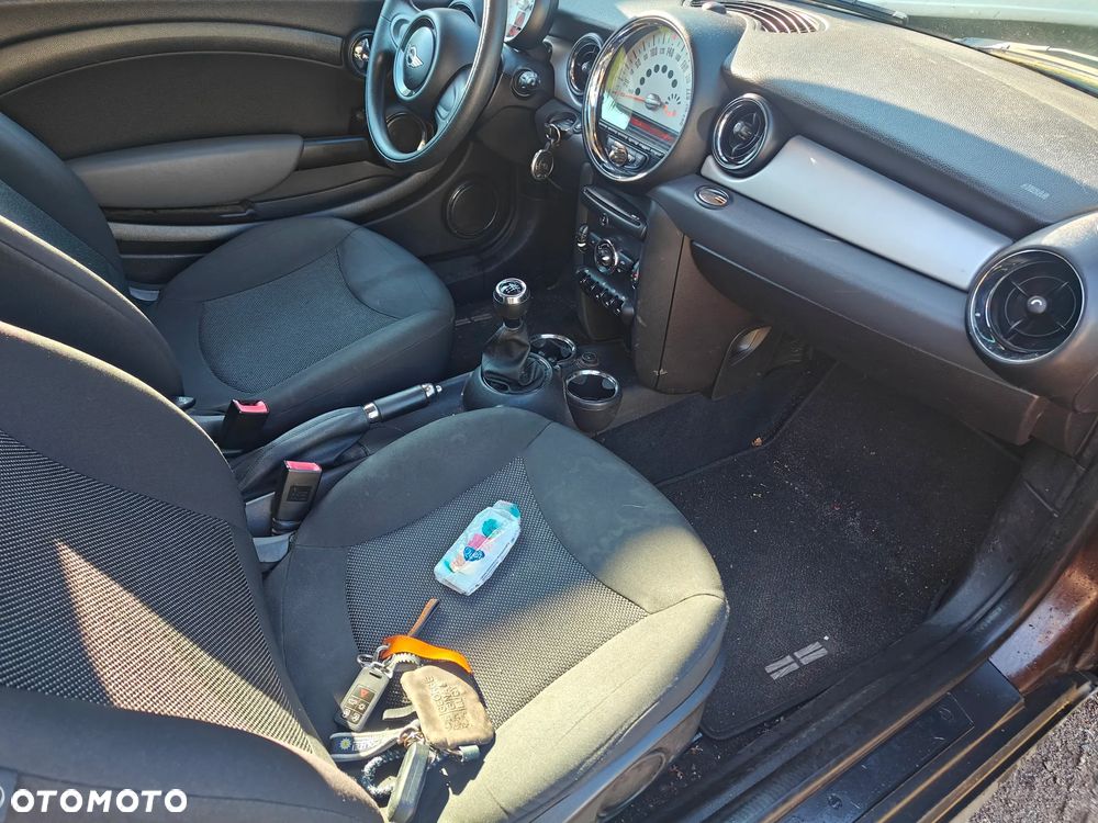 MINI Clubman One Soho - 6