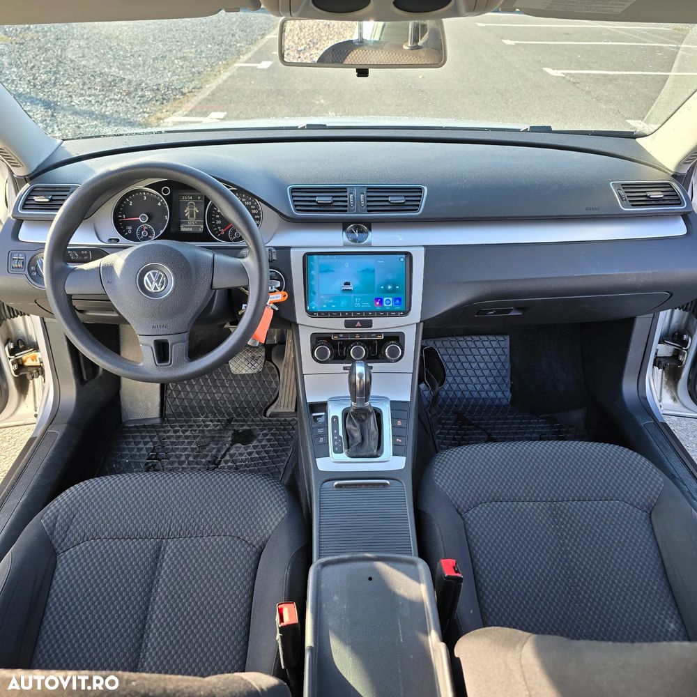 Volkswagen Passat Variant 2.0 TDI BlueMotion Technology DSG Trendline - 6