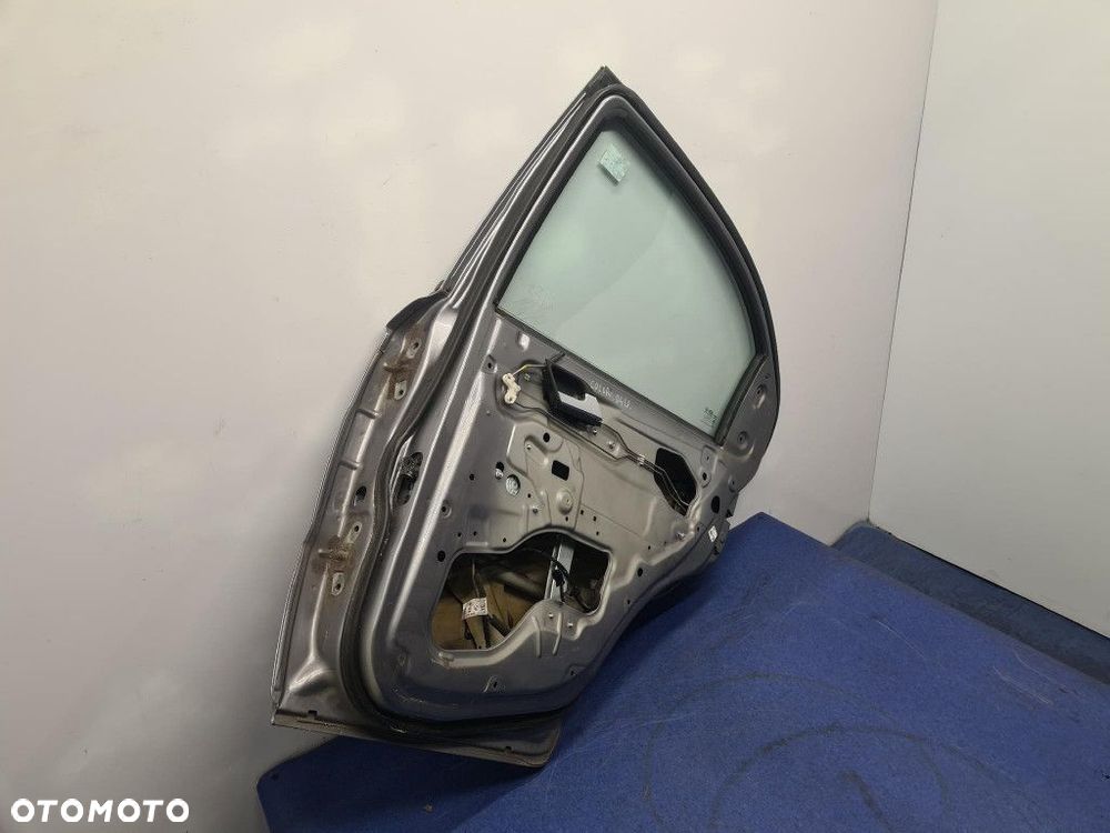 CHEVROLET AVEO T250 SEDAN DRZWI TYŁ PRAWE   04U - 7