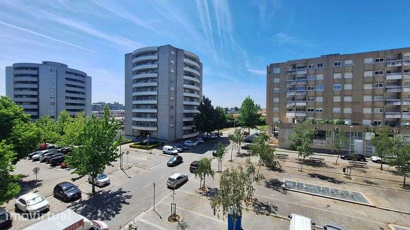 Alugo Apartamento T2 Águas Santas (Maia) - Grande imagem: 3/12