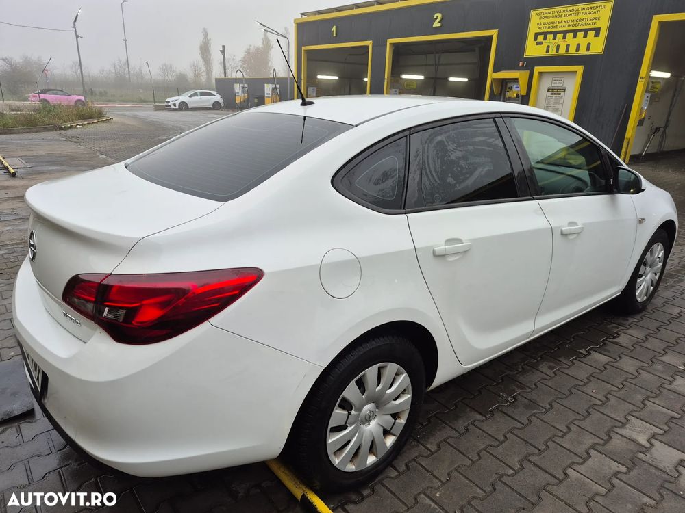 Opel Astra 1.4 ECOTEC Turbo Start/Stop Active - 4