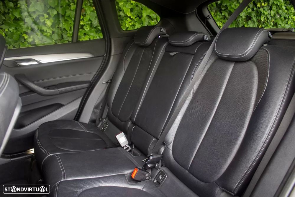 BMW X1 16 d sDrive Line xLine - 14