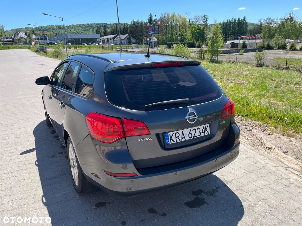 Opel Astra 1.7 CDTI DPF Color Edition - 6