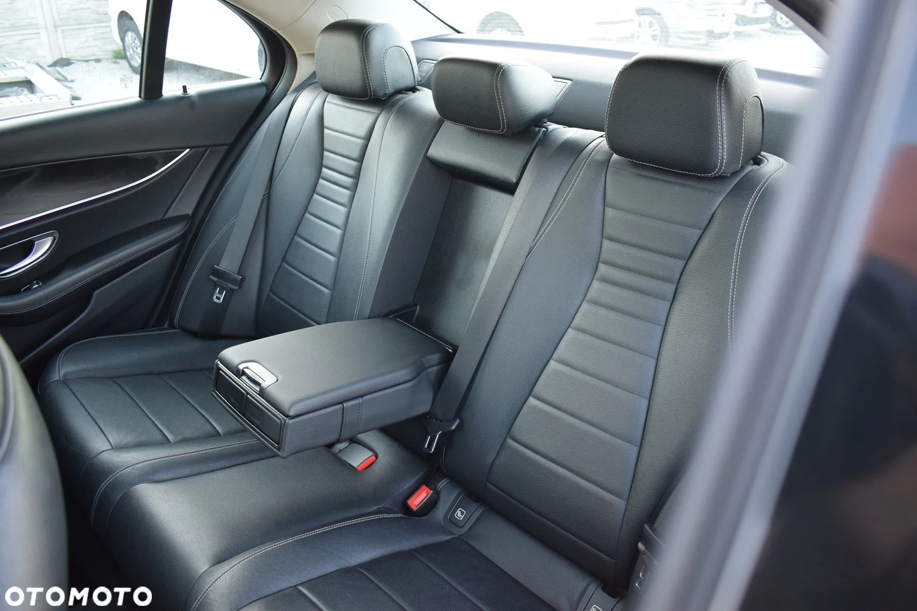 Mercedes-Benz Klasa E 220 d 9G-TRONIC Avantgarde - 9