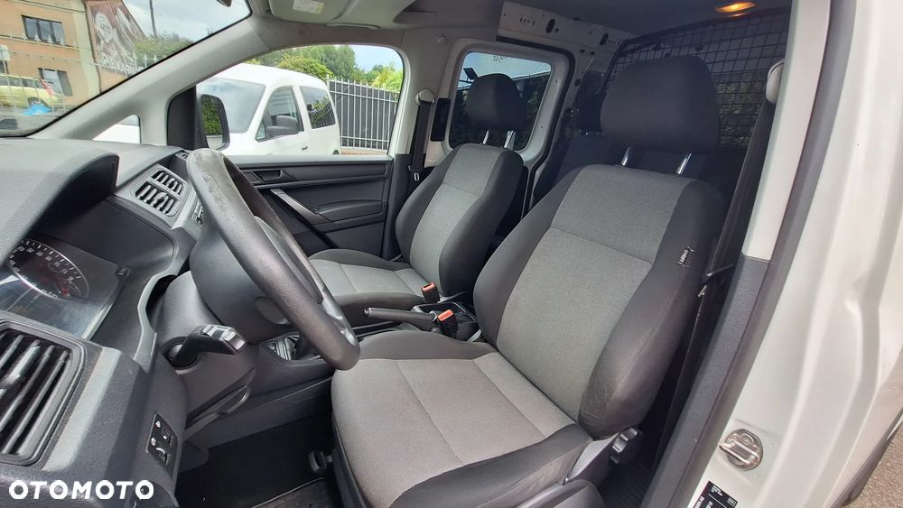 Volkswagen Caddy - 9