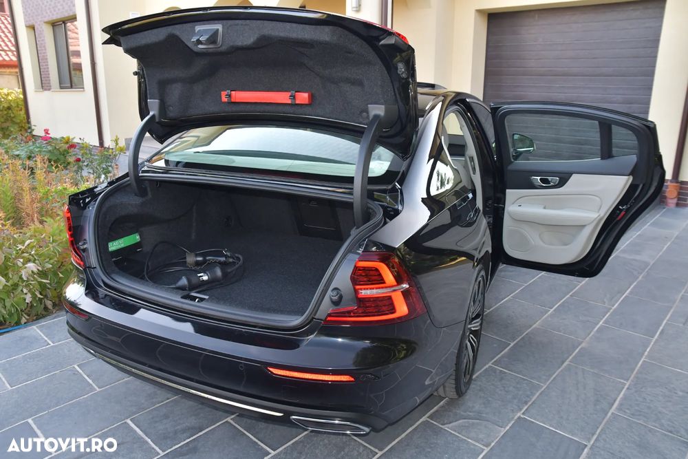 Volvo S60 T8 eAWD Inscription - 11