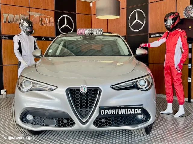 Alfa Romeo Stelvio 2.2 D Veloce Q4 AT8 - 1