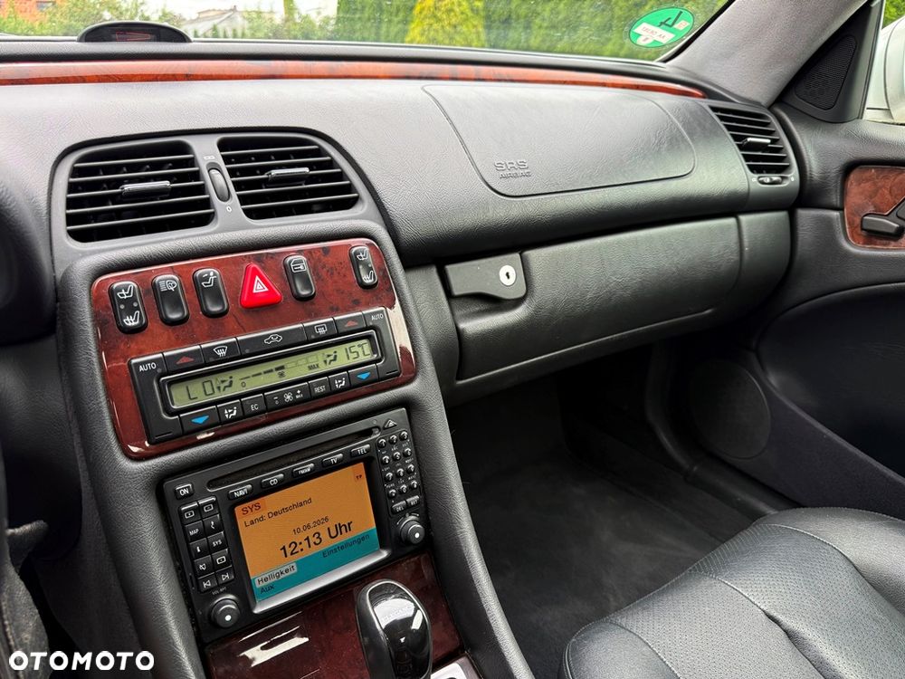 Mercedes-Benz CLK 320 - 34
