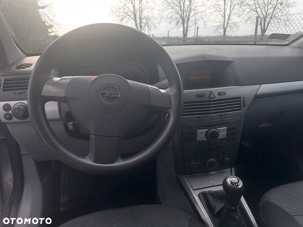 Opel Astra 1.7 CDTI - 7