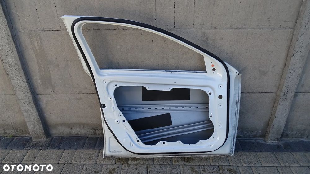 MERCEDES GLA W156 - drzwi przednie lewe - 6