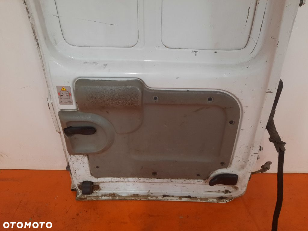 NISSAN KUBISTAR I VAN 03-08 DRZWI TYŁ TYLNE SKRZYDŁO LEWE  0389 - 14