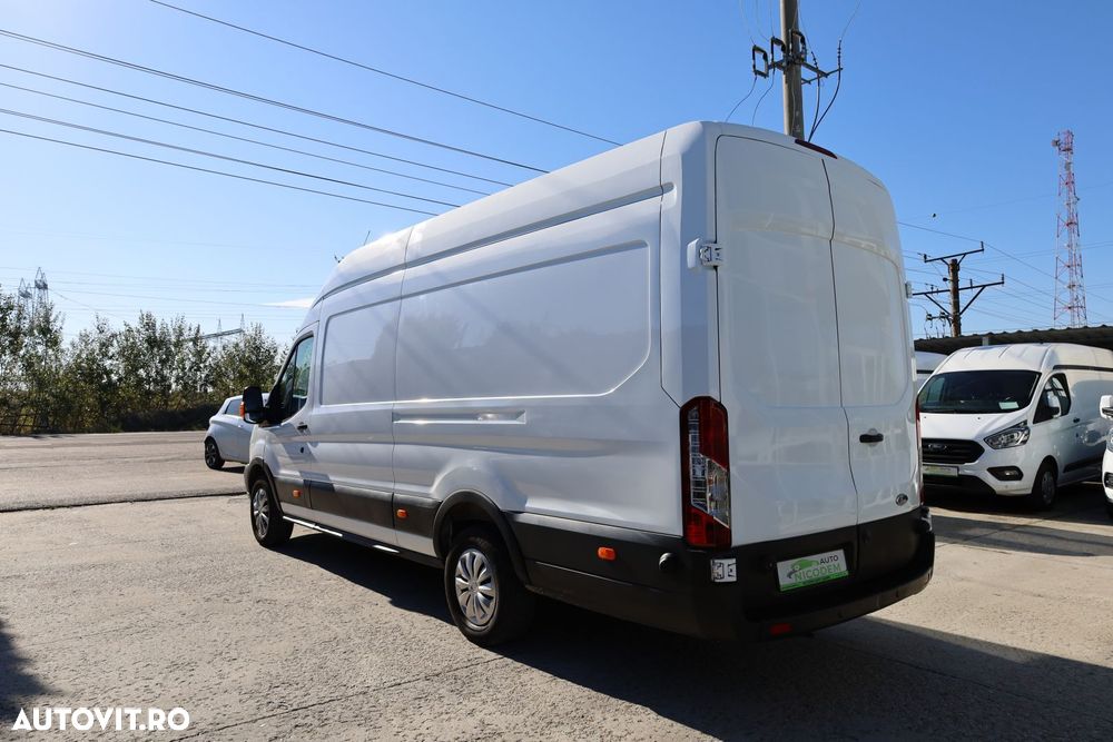 Ford Transit - 4