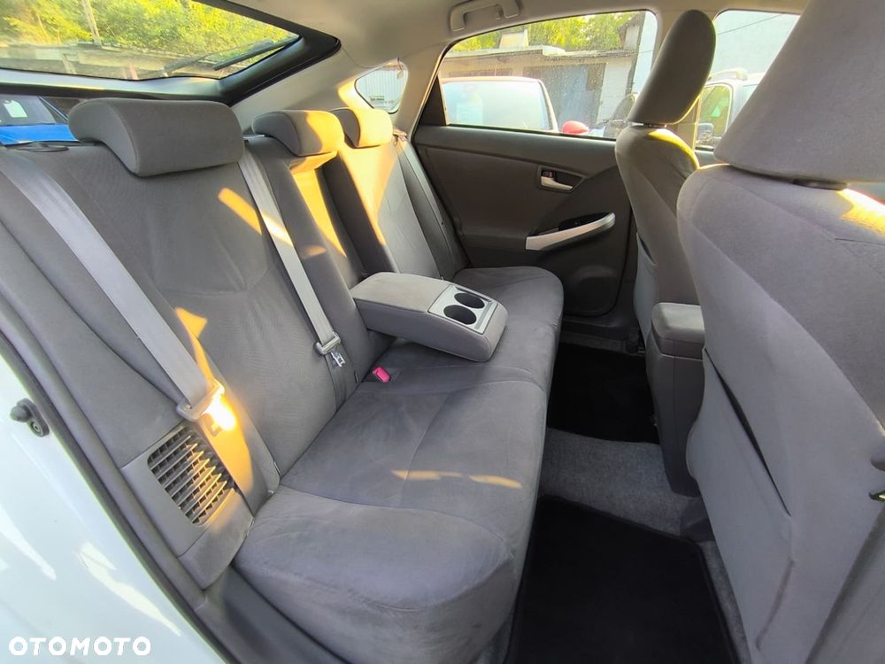 Toyota Prius - 6