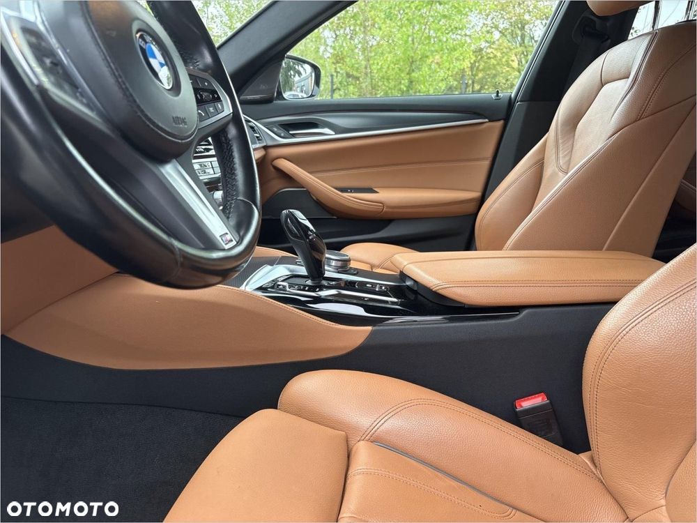 BMW Seria 5 520d xDrive MHEV M Sport sport - 10