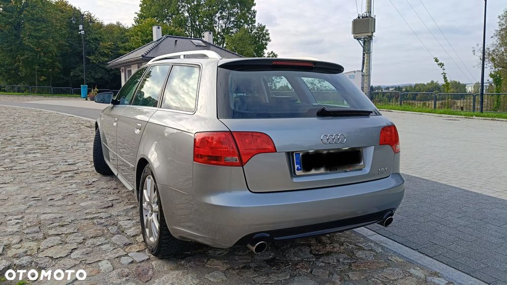 Audi A4 Avant 1.8T Quattro - 4