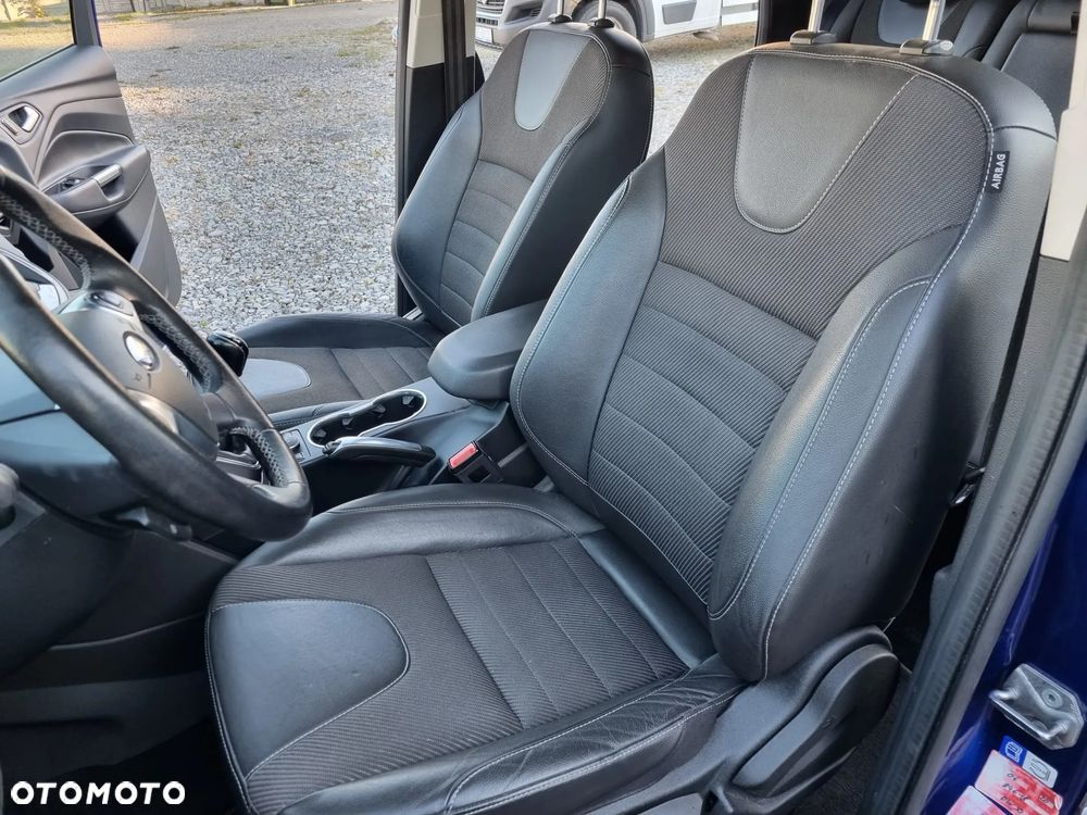 Ford Kuga 2.0 TDCi 4x4 Individual - 13