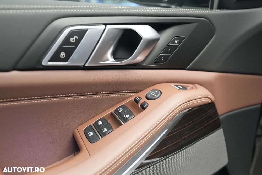 BMW X5 M M60i xDrive - 15