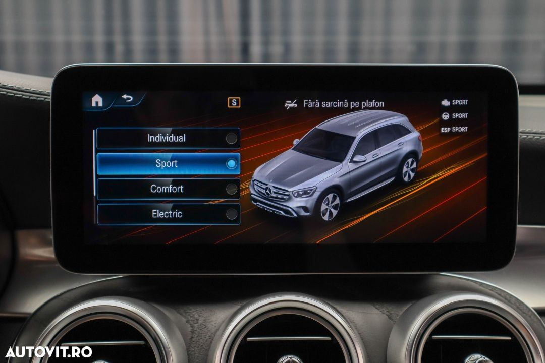 Mercedes-Benz GLC 300 de 4Matic 9G-TRONIC - 33