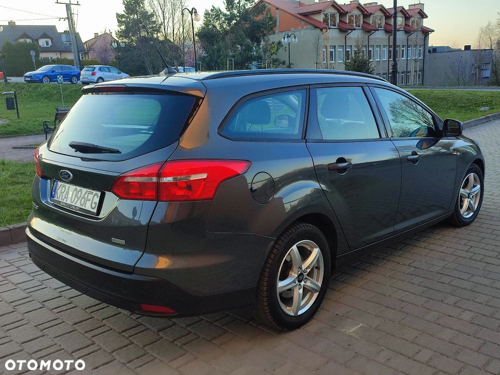 Ford Focus 1.0 EcoBoost Edition Start - 3