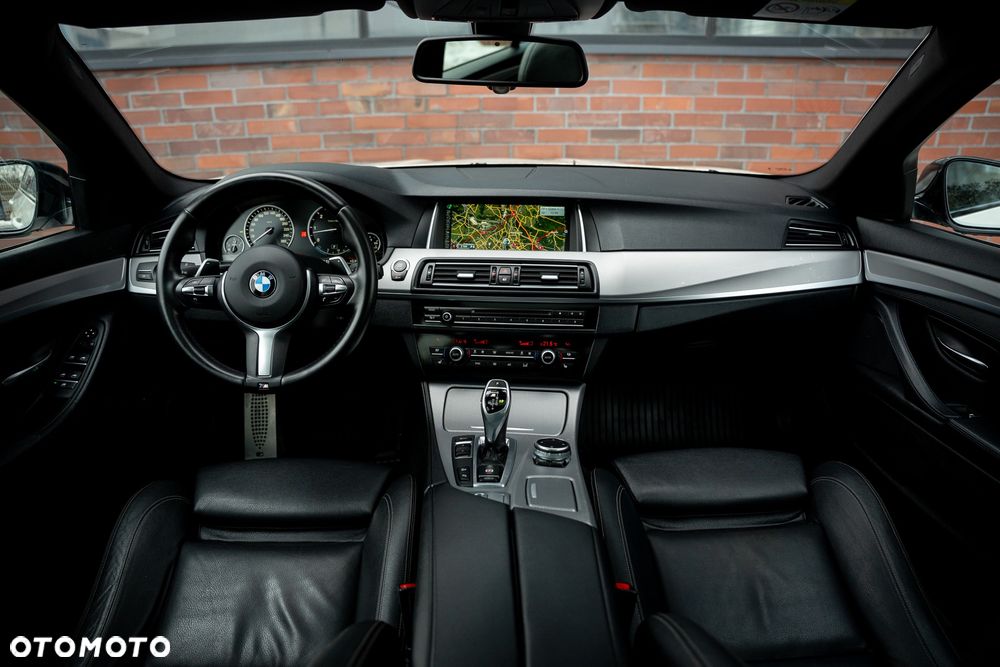 BMW Seria 5 M550d xDrive Sport-Aut - 5