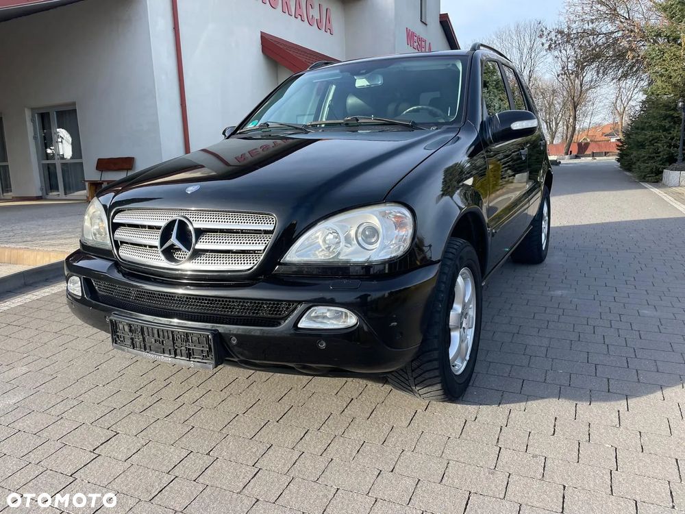 Mercedes-Benz ML - 8