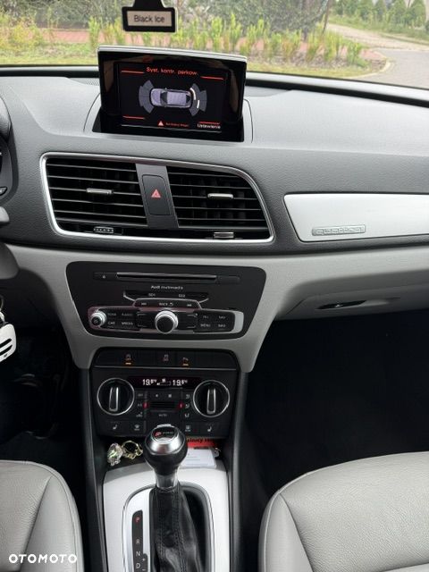 Audi Q3 2.0 TFSI Quattro Sport S tronic - 3