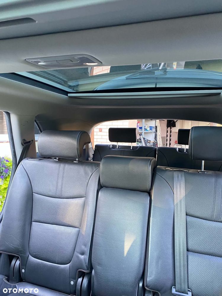 Kia Sorento - 8