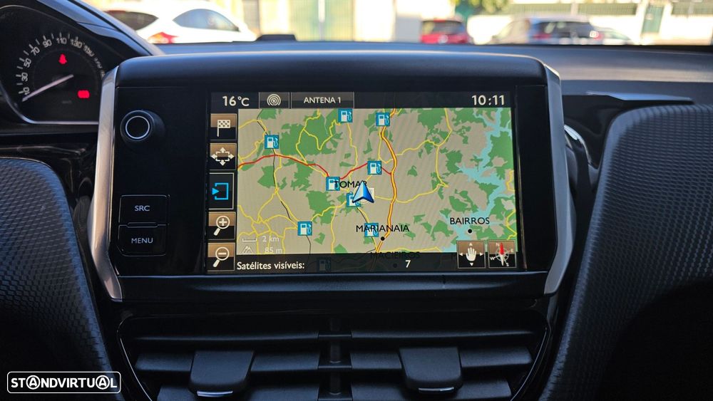 Peugeot 2008 1.6 BlueHDi Style - 17