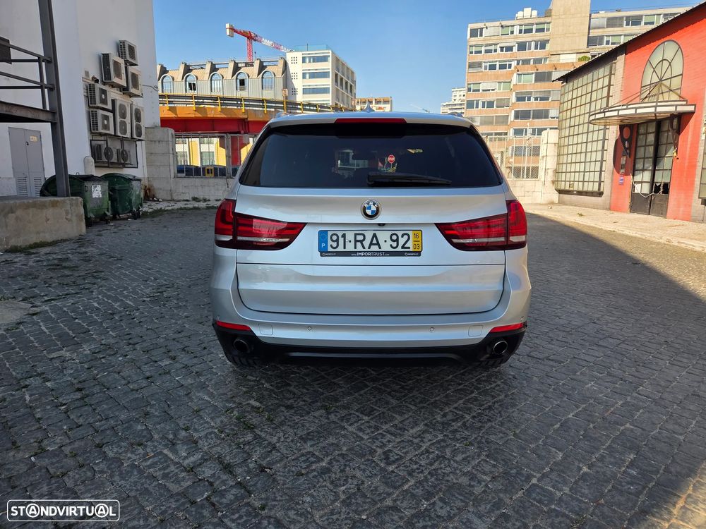 BMW X5 25 d sDrive Comfort 7L - 6