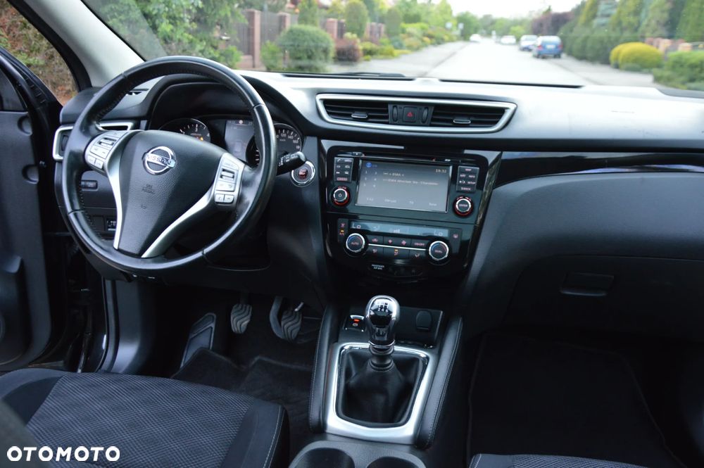 Nissan Qashqai 1.6 DCi Tekna+ - 16
