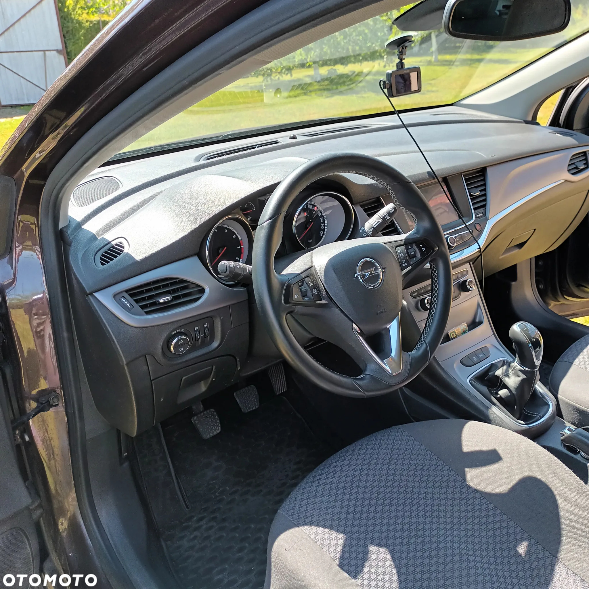 Opel Astra V 1.4 T Enjoy - 5