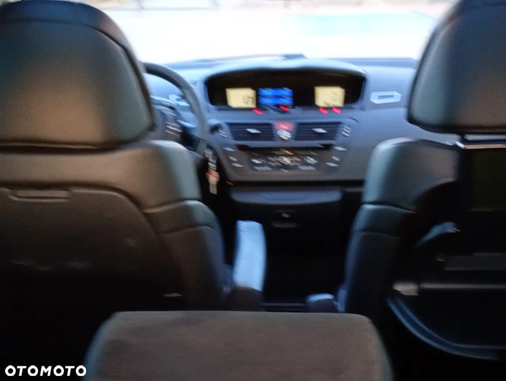 Citroën C4 Picasso - 13