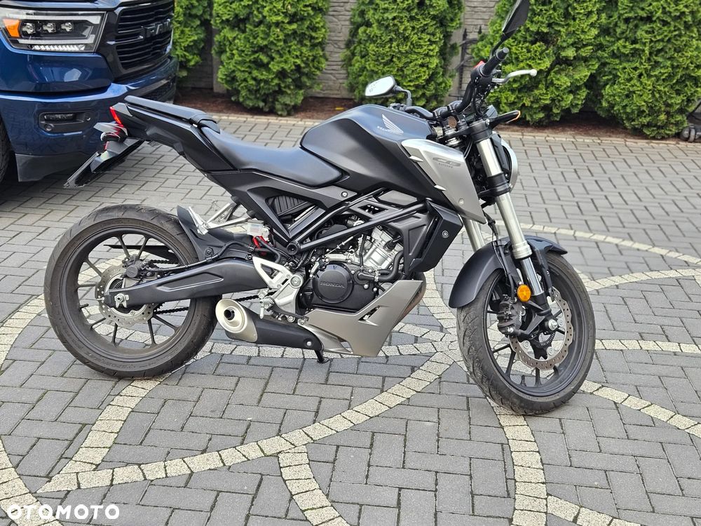 Honda CBF - 4