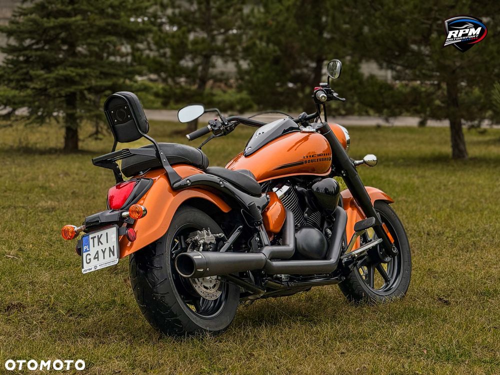 Suzuki Boulevard - 3