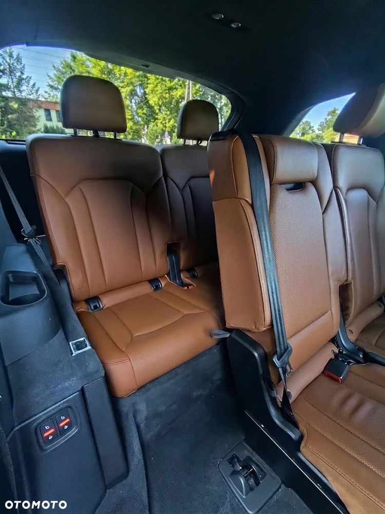 Audi Q7 3.0 TFSI Quattro Tiptr - 19