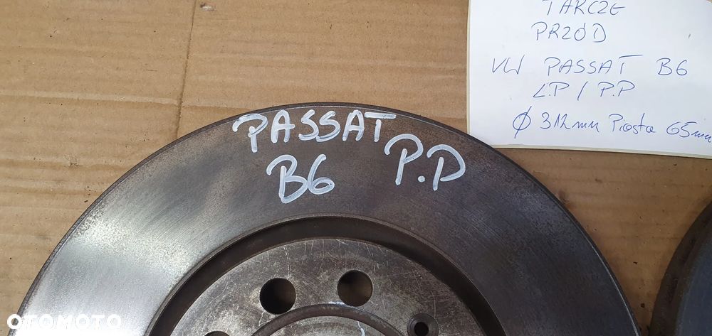 Tarcze hamulcowe klocki przód przednie VW Passat B6 2.0 TDI - 7